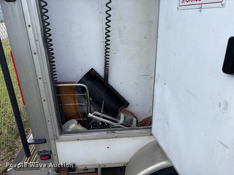 image for item EC4441 2013 Team Fenex Fost 6 fiber optic splicing trailer