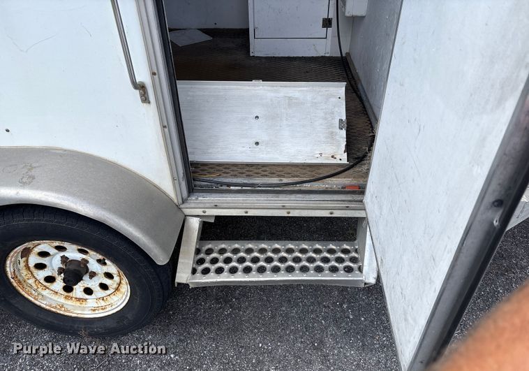 image for item EC4441 2013 Team Fenex Fost 6 fiber optic splicing trailer