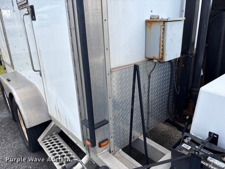 image for item EC4441 2013 Team Fenex Fost 6 fiber optic splicing trailer