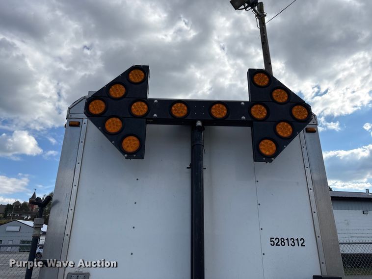 image for item EC4441 2013 Team Fenex Fost 6 fiber optic splicing trailer