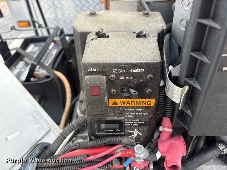 image for item EC4441 2013 Team Fenex Fost 6 fiber optic splicing trailer