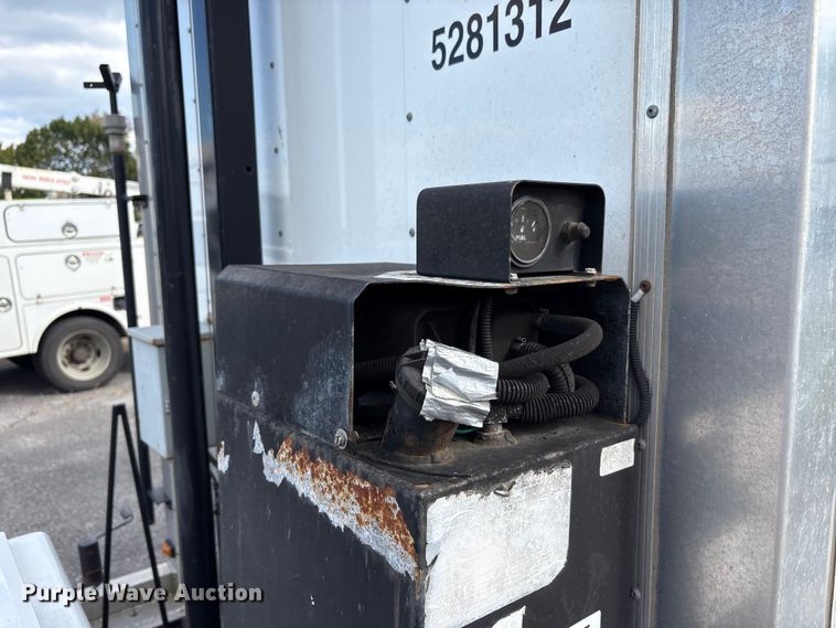 image for item EC4441 2013 Team Fenex Fost 6 fiber optic splicing trailer