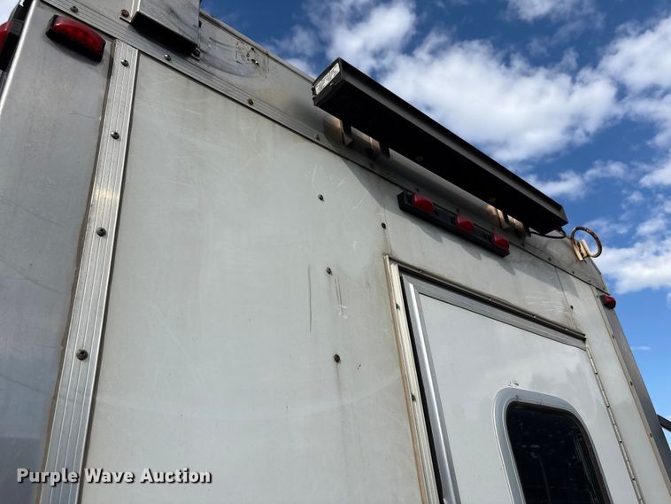 image for item EC4441 2013 Team Fenex Fost 6 fiber optic splicing trailer