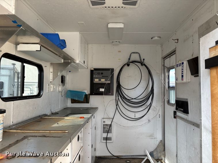 image for item EC4441 2013 Team Fenex Fost 6 fiber optic splicing trailer