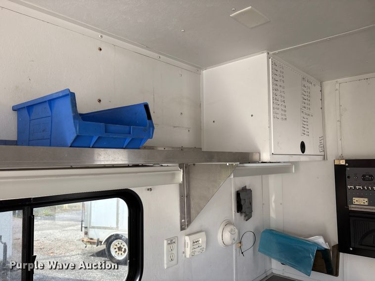 image for item EC4441 2013 Team Fenex Fost 6 fiber optic splicing trailer