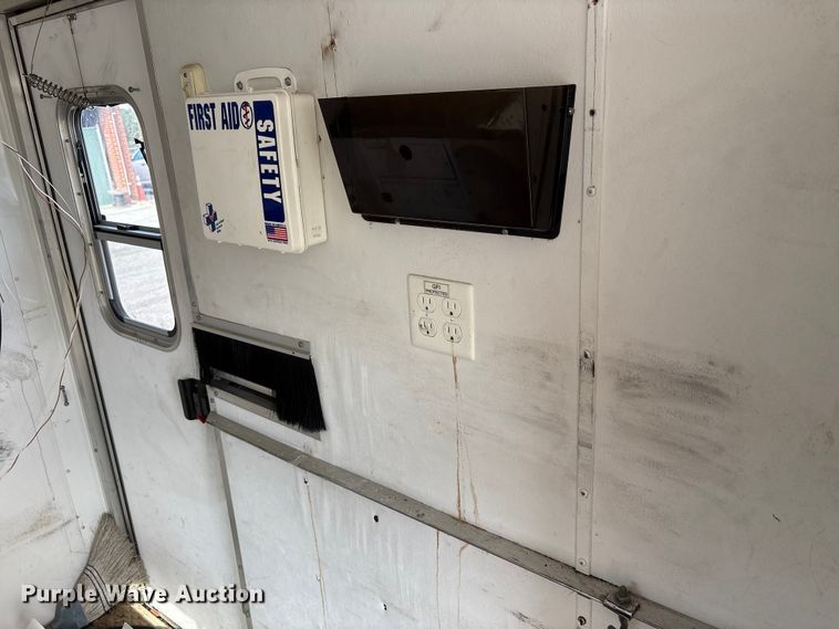 image for item EC4441 2013 Team Fenex Fost 6 fiber optic splicing trailer