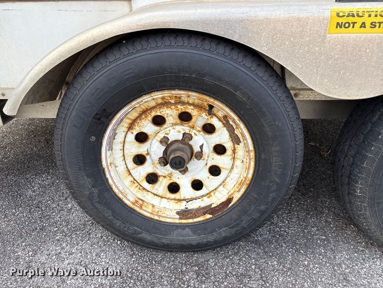 image for item EC4441 2013 Team Fenex Fost 6 fiber optic splicing trailer