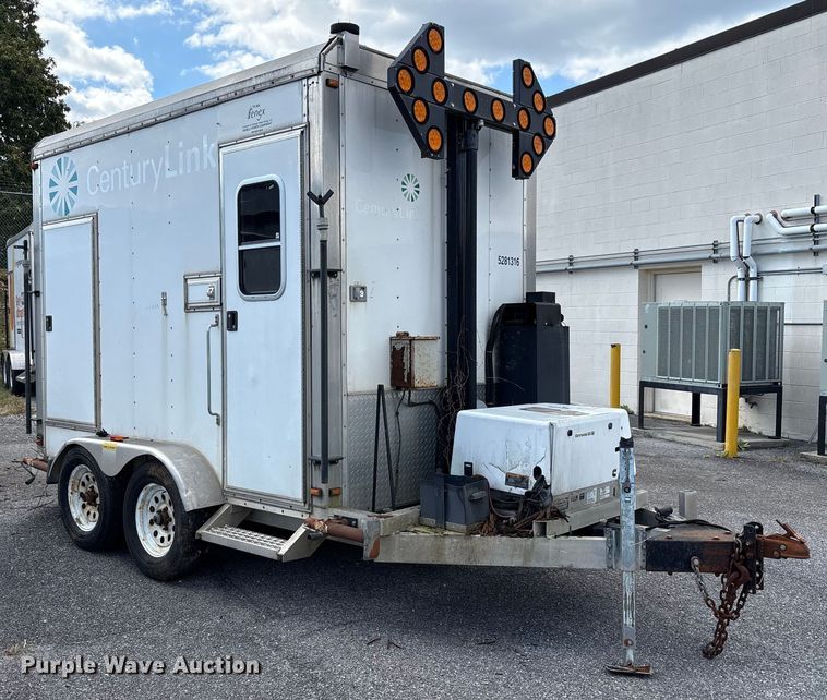 image for item EC4442 2013 Team Fenex Fost 6 fiber optic splicing trailer