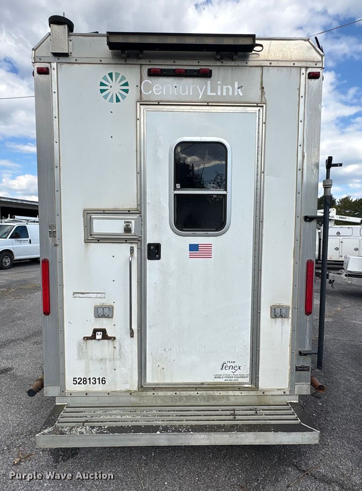 image for item EC4442 2013 Team Fenex Fost 6 fiber optic splicing trailer