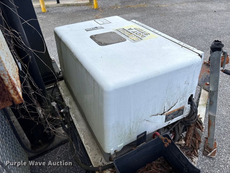 image for item EC4442 2013 Team Fenex Fost 6 fiber optic splicing trailer