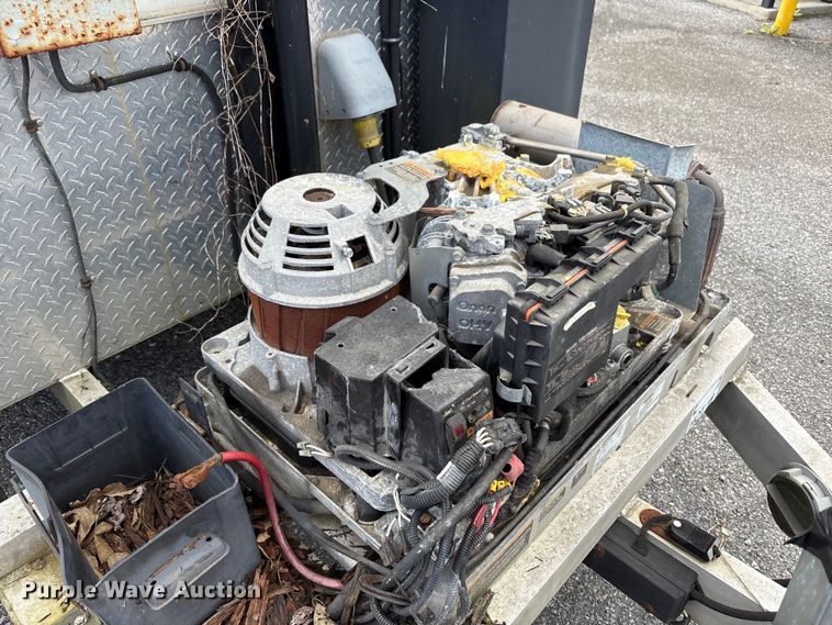 image for item EC4442 2013 Team Fenex Fost 6 fiber optic splicing trailer