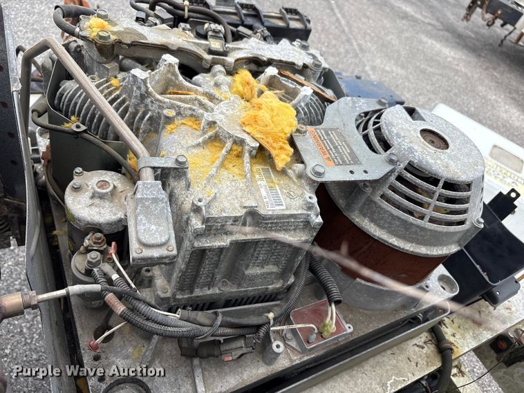 image for item EC4442 2013 Team Fenex Fost 6 fiber optic splicing trailer