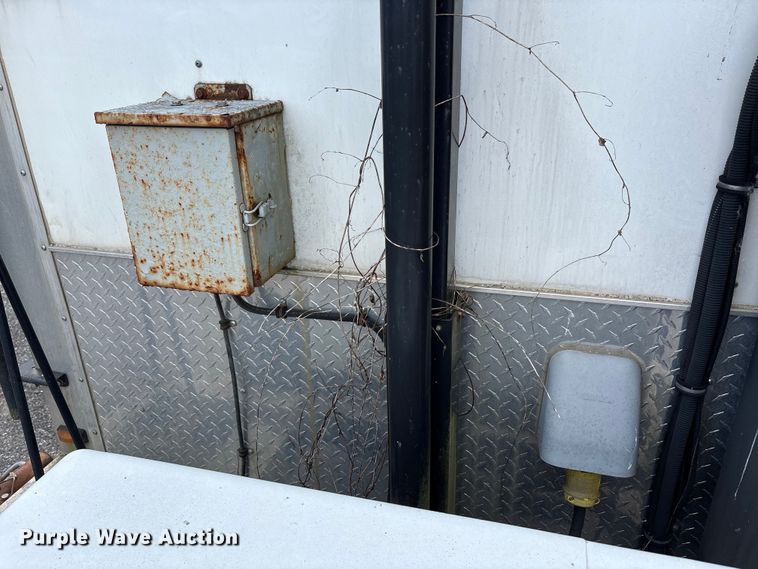 image for item EC4442 2013 Team Fenex Fost 6 fiber optic splicing trailer