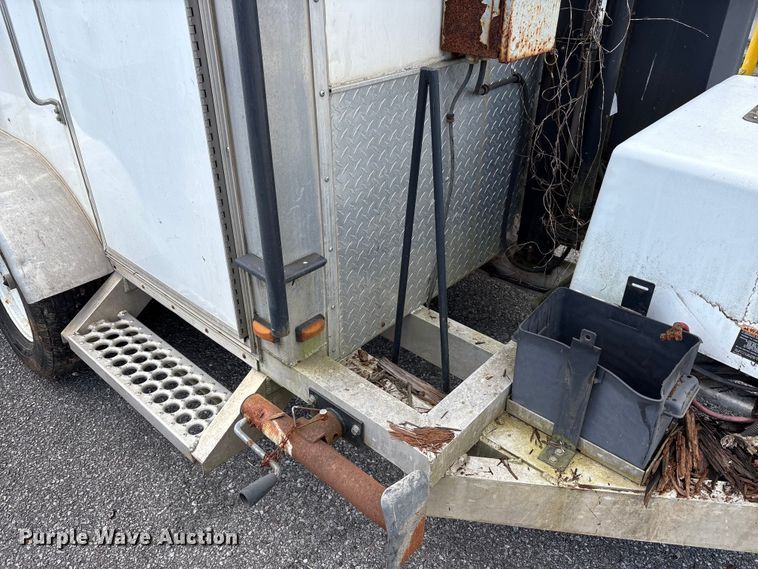 image for item EC4442 2013 Team Fenex Fost 6 fiber optic splicing trailer