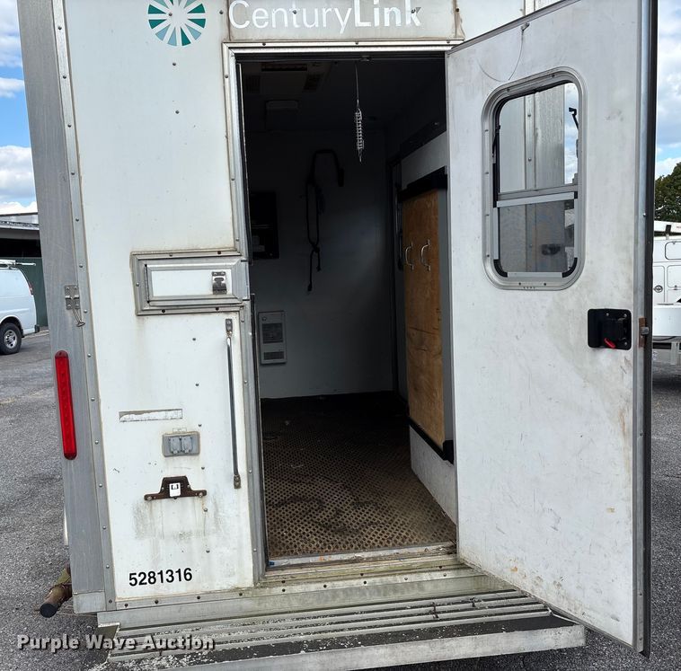 image for item EC4442 2013 Team Fenex Fost 6 fiber optic splicing trailer