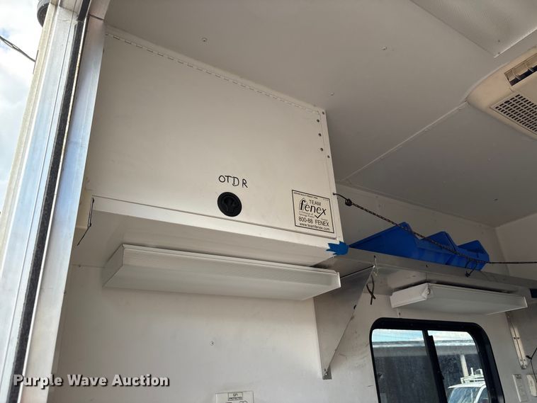 image for item EC4442 2013 Team Fenex Fost 6 fiber optic splicing trailer