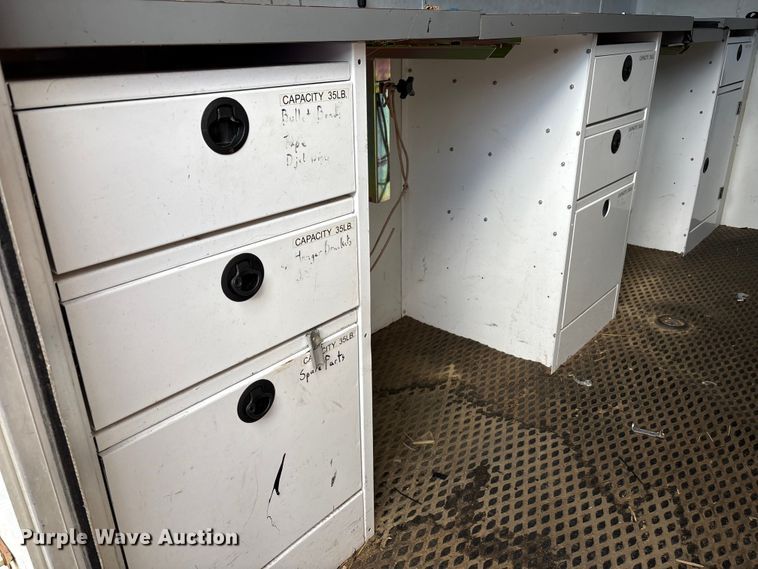 image for item EC4442 2013 Team Fenex Fost 6 fiber optic splicing trailer