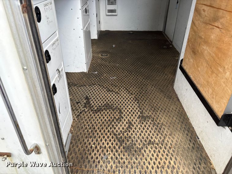 image for item EC4442 2013 Team Fenex Fost 6 fiber optic splicing trailer