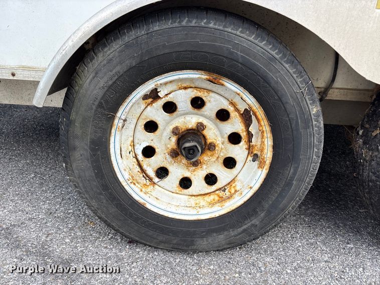 image for item EC4442 2013 Team Fenex Fost 6 fiber optic splicing trailer