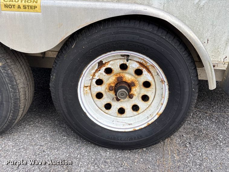 image for item EC4442 2013 Team Fenex Fost 6 fiber optic splicing trailer