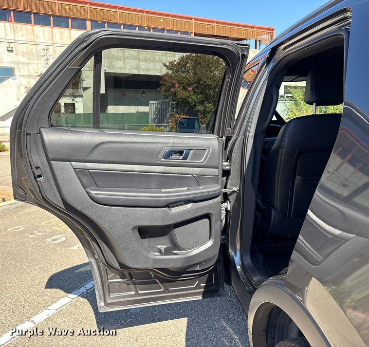 image for item EC7992 2018 Ford Explorer SUV