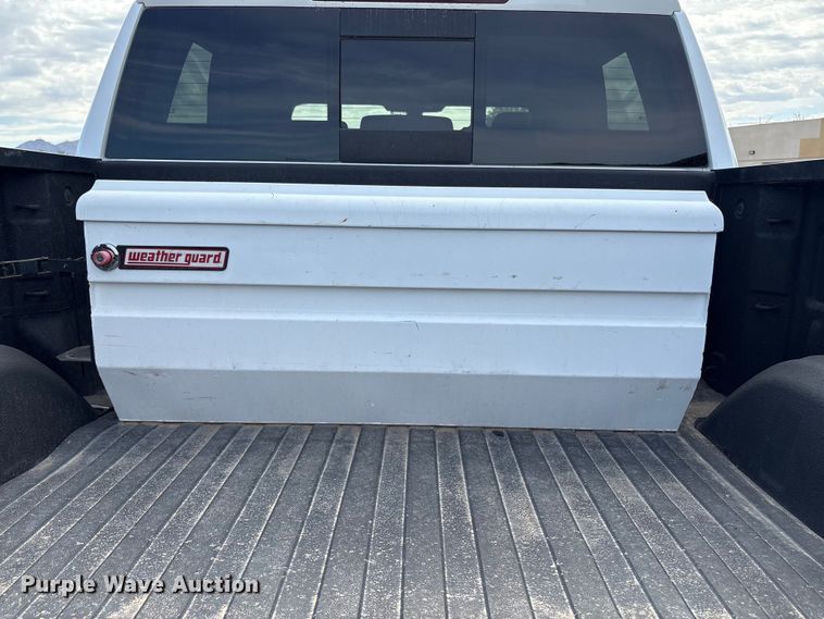 image for item EC8001 2021 Chevrolet Silverado 1500 Crew Cab pickup truck