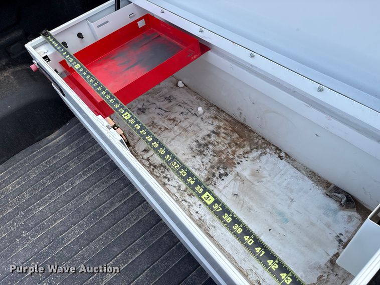 image for item EC8001 2021 Chevrolet Silverado 1500 Crew Cab pickup truck