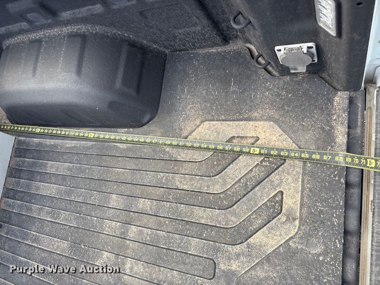 image for item EC8001 2021 Chevrolet Silverado 1500 Crew Cab pickup truck