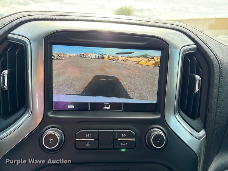 image for item EC8001 2021 Chevrolet Silverado 1500 Crew Cab pickup truck