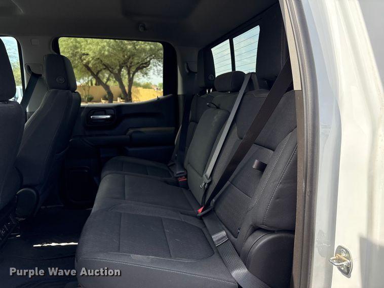 image for item EC8001 2021 Chevrolet Silverado 1500 Crew Cab pickup truck