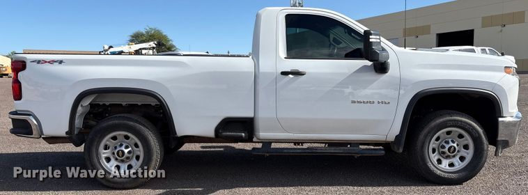 image for item EC8002 2022 Chevrolet Silverado 3500HD pickup truck