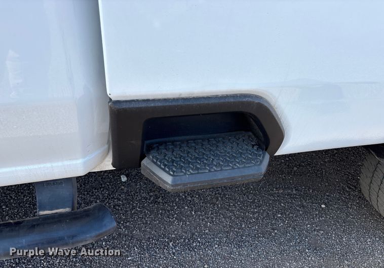 image for item EC8002 2022 Chevrolet Silverado 3500HD pickup truck