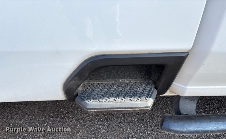 image for item EC8002 2022 Chevrolet Silverado 3500HD pickup truck