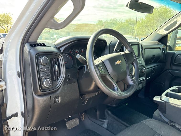 image for item EC8002 2022 Chevrolet Silverado 3500HD pickup truck