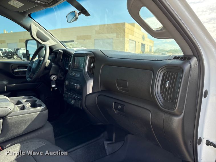 image for item EC8002 2022 Chevrolet Silverado 3500HD pickup truck