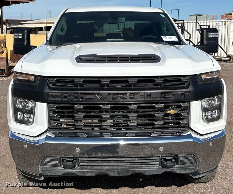 image for item EC8003 2021 Chevrolet Silverado 2500HD Double Cab pickup truck
