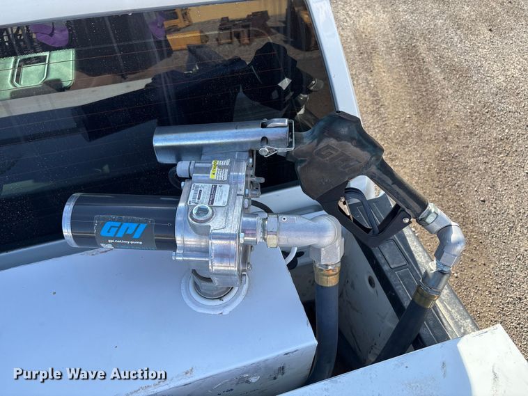 image for item EC8003 2021 Chevrolet Silverado 2500HD Double Cab pickup truck