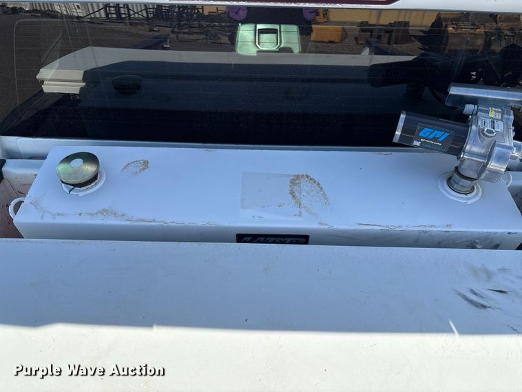 image for item EC8003 2021 Chevrolet Silverado 2500HD Double Cab pickup truck