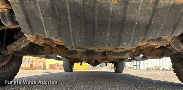 image for item EC8003 2021 Chevrolet Silverado 2500HD Double Cab pickup truck