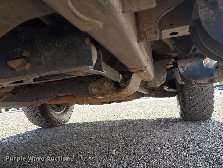 image for item EC8003 2021 Chevrolet Silverado 2500HD Double Cab pickup truck