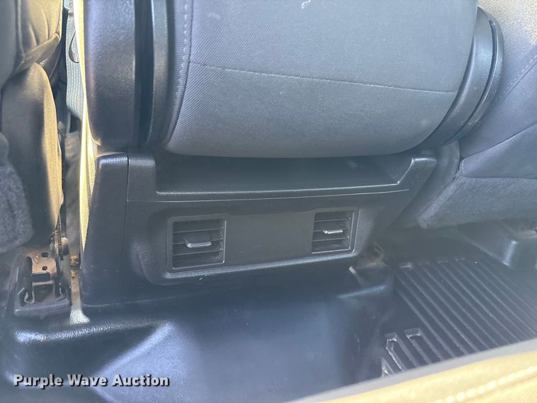 image for item EC8003 2021 Chevrolet Silverado 2500HD Double Cab pickup truck