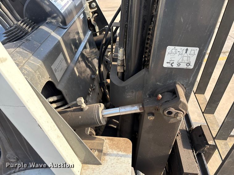 image for item EC8014 2018 UniCarriers PF60 forklift