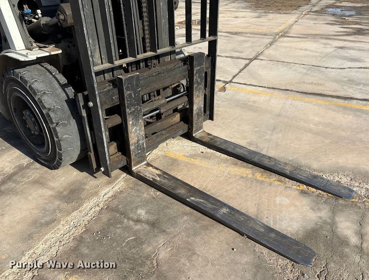 image for item EC8014 2018 UniCarriers PF60 forklift