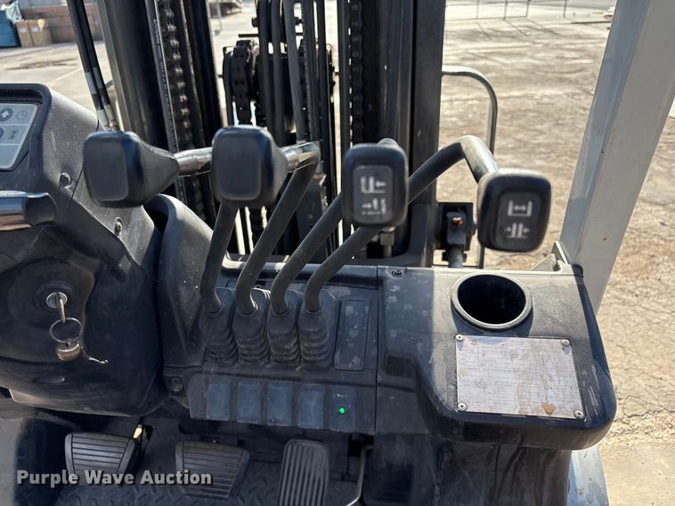 image for item EC8014 2018 UniCarriers PF60 forklift