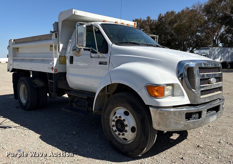 image for item EC8017 2008 Ford F750 Super Duty XL dump truck