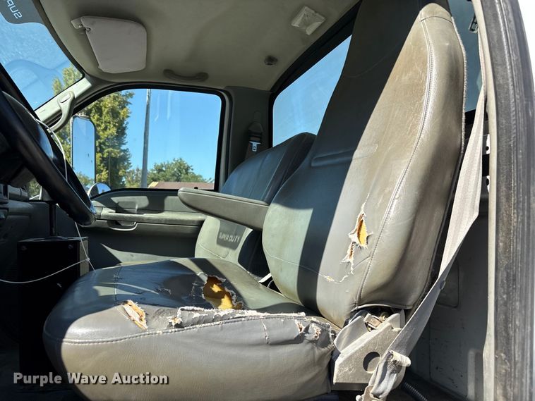 image for item EC8017 2008 Ford F750 Super Duty XL dump truck