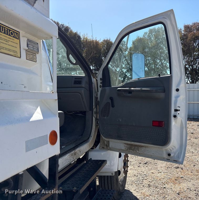 image for item EC8017 2008 Ford F750 Super Duty XL dump truck