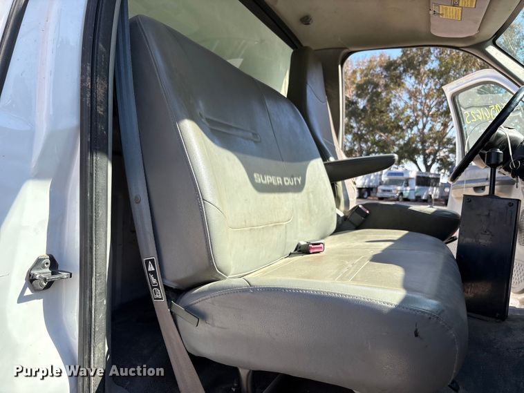 image for item EC8017 2008 Ford F750 Super Duty XL dump truck