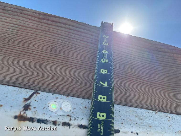 image for item EC8018 2008 Ford F750 Super Duty XL dump truck