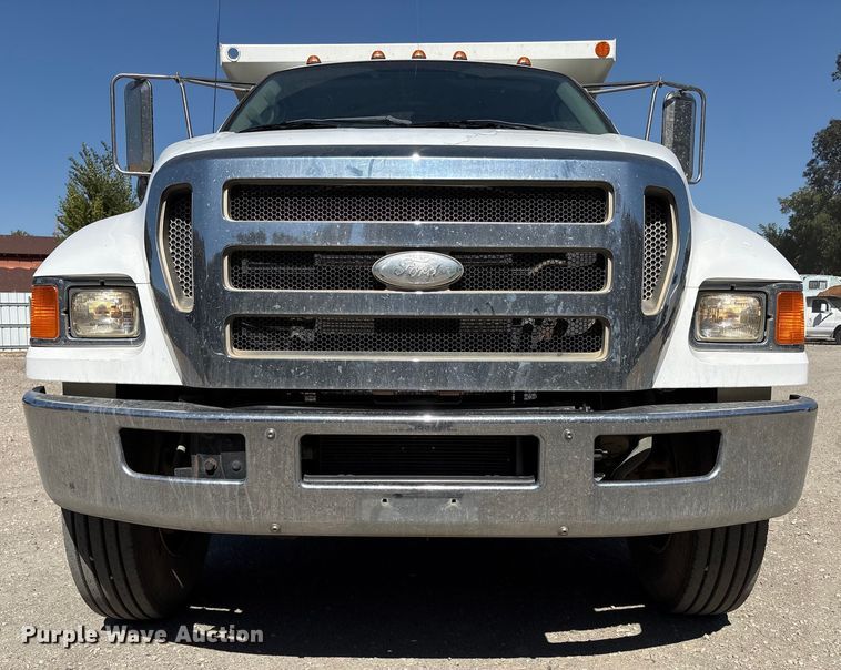 image for item EC8018 2008 Ford F750 Super Duty XL dump truck